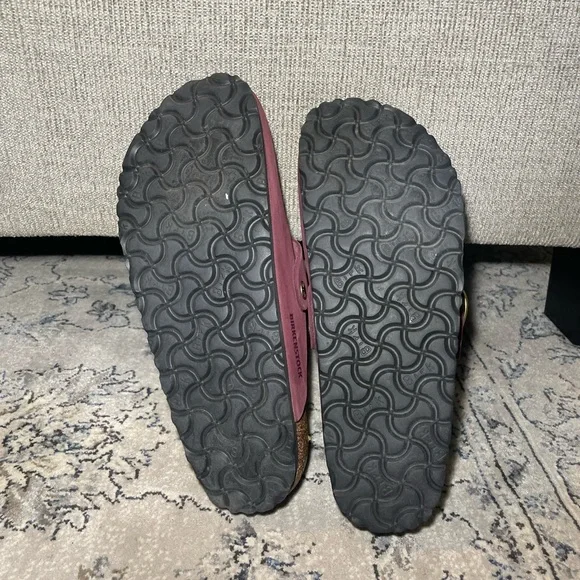 BIRKENSTOCK Boston Big Buckle Women's Clog in Berry Crush - Picture 12 of 12